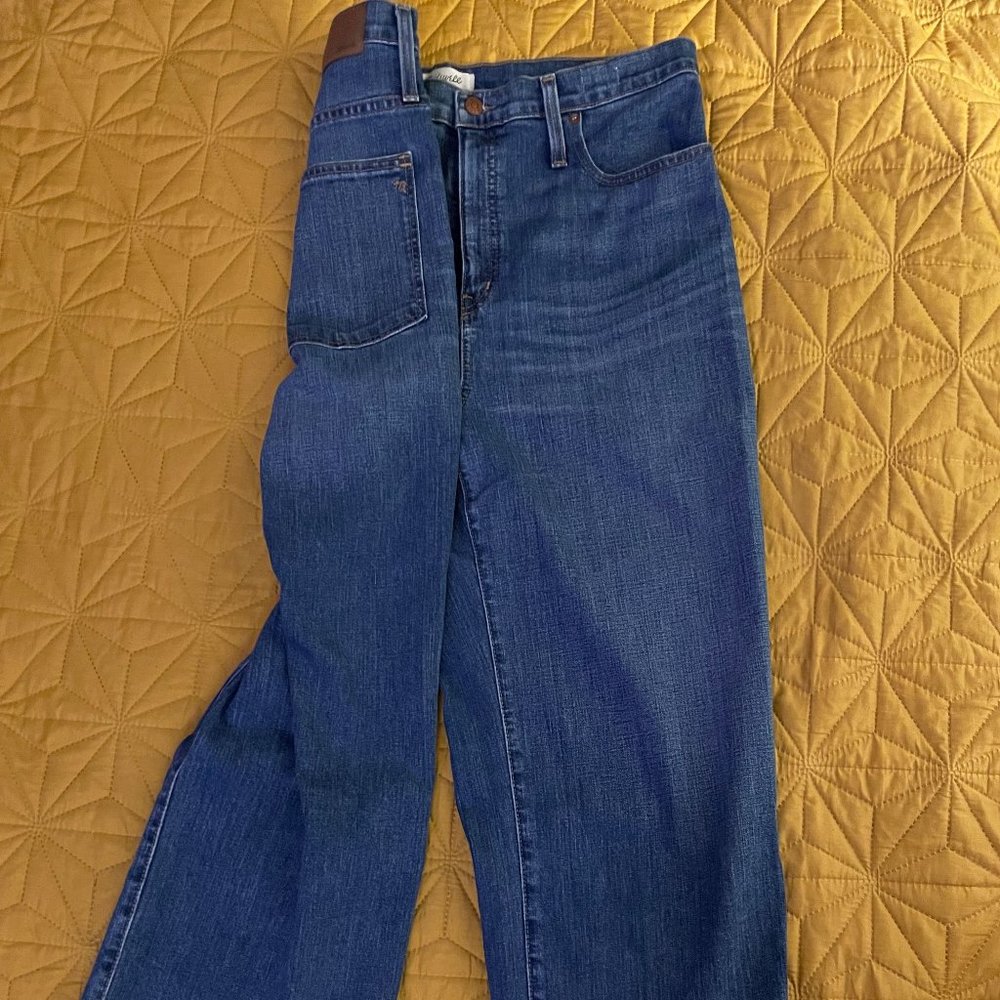 Madewell Wide Leg Flare Jeans in Dark Blue Denim